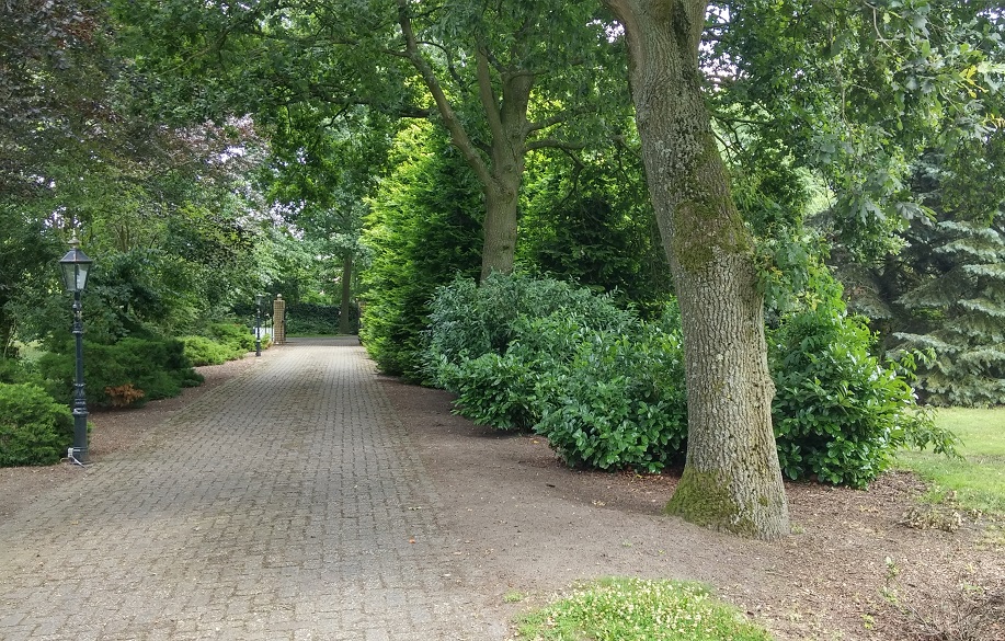 01oprijlaan